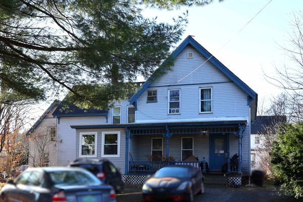 Exterior, Facade, Queen Anne Victorian
