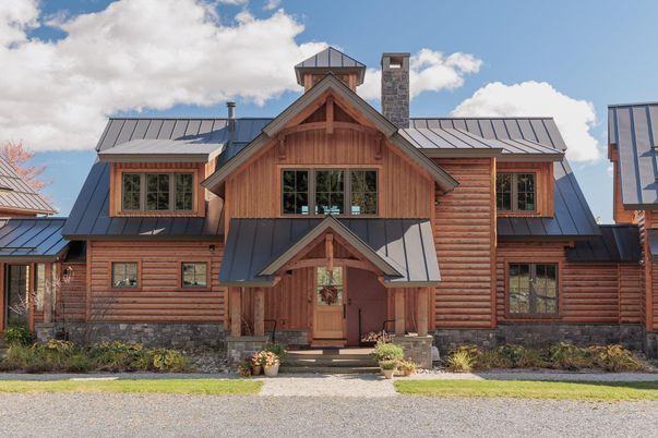 Exterior, Facade, Log Home