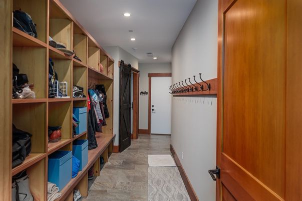 Interior, Recessed Lighting, Walk-in Closets