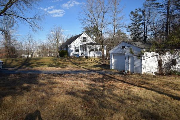 Backyard, Detached Garage, Exterior