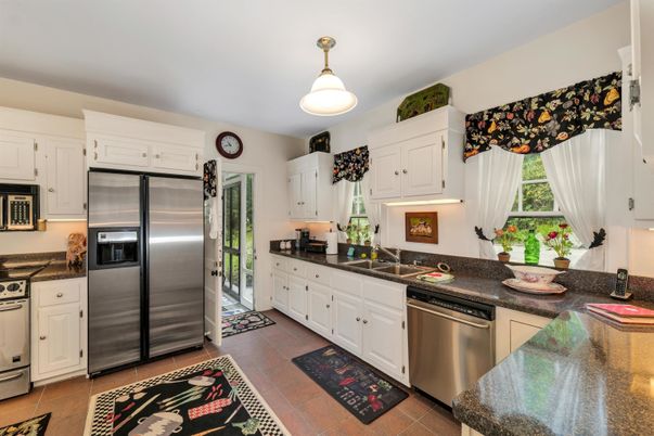 Interior, Kitchen, Stainless Steel Appliances