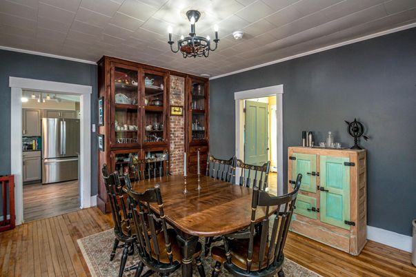 Chandelier, Dining room, Interior, Kitchen, Stainless Steel Appliances, Wood Texture Flooring