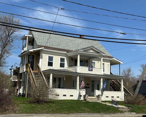 Exterior, Facade, Queen Anne Victorian