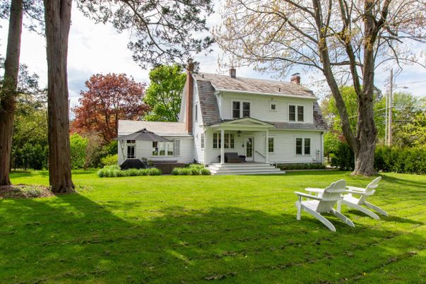 Backyard, Exterior, Facade, American Foursquare