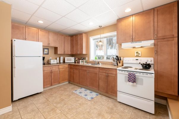 Interior, Kitchen, Pendant Lights, Recessed Lighting