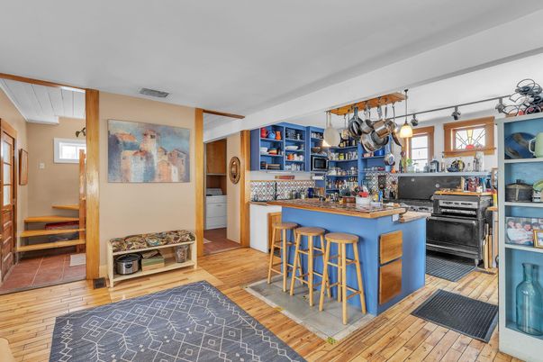 Interior, Kitchen, Pendant Lights, Wood Texture Flooring