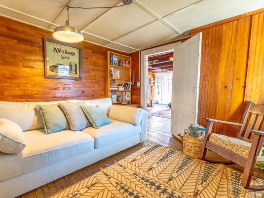 Interior, Living room, Pendant Lights, Wood Texture Flooring, Wooden Walls