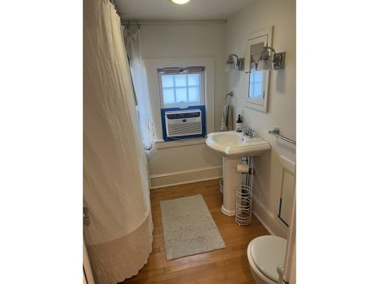 Bathroom, Interior, Recessed Lighting, Wood Texture Flooring
