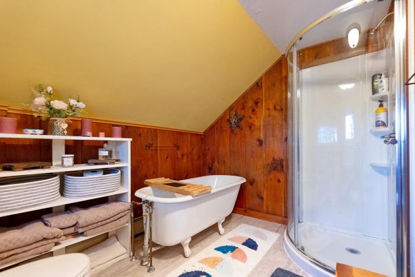 Bathroom, Free Standing Baths, Interior, Wooden Walls