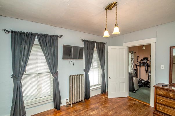 Fitness Equipment, Interior, Pendant Lights, Wood Texture Flooring