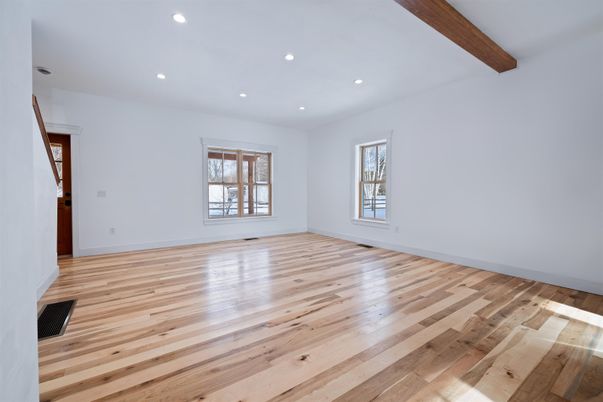 Empty room, Interior, Recessed Lighting, Wooden Beams, Wood Texture Flooring