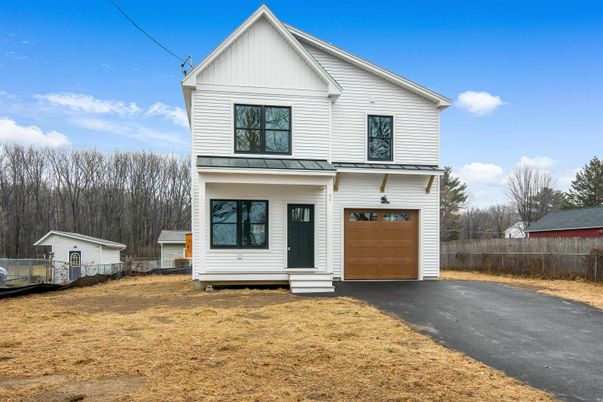 Attached, Exterior, Facade, Farmhouse