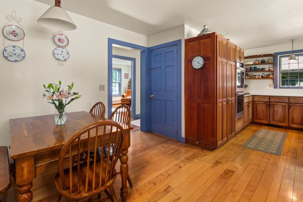 Dining room, Interior, Kitchen, Pendant Lights, Wood Texture Flooring