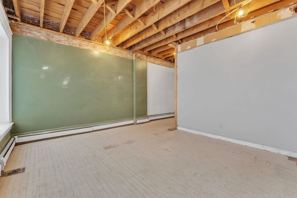 Empty room, Interior, Wooden Beams, Wooden Ceilings, Wood Texture Flooring