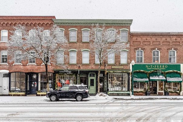 Exterior, Facade, Brick Facade, Rowhouse