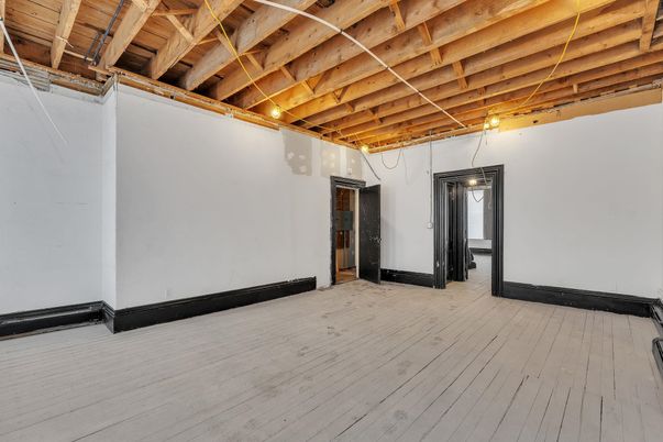 Empty room, Interior, Wooden Beams, Wooden Ceilings, Wood Texture Flooring