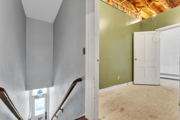 Empty room, Interior, Wooden Beams, Wooden Ceilings, Wood Texture Flooring