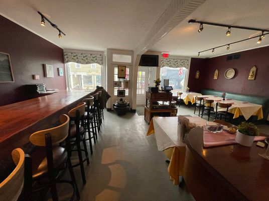 Dining room, Interior