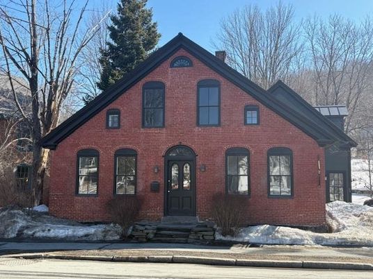 Exterior, Facade, Brick Facade, Brick Traditional