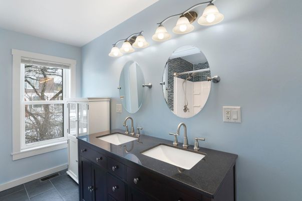 Bathroom, Dual Sink Vanities, Interior