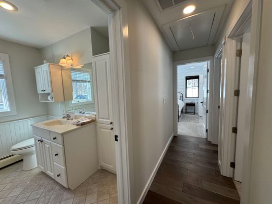 Bathroom, Interior, Recessed Lighting, Wood Texture Flooring