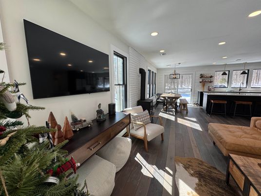 Dining room, Interior, Pendant Lights, Recessed Lighting, Wood Texture Flooring