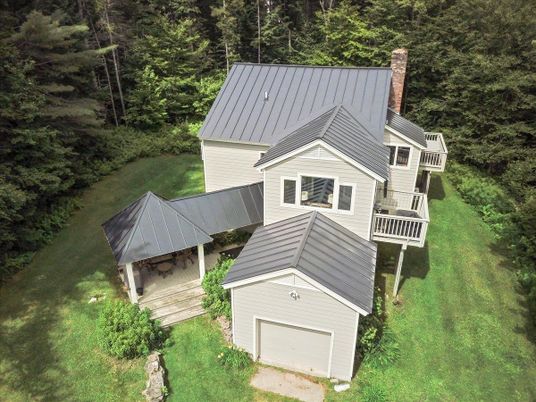 Backyard, Detached Garage, Exterior