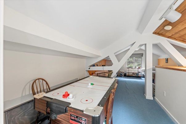 Dining room, Interior