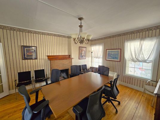 Chandelier, Dining room, Fireplace, Interior, Wood Texture Flooring