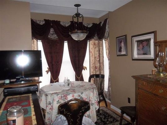Dining room, Interior, Pendant Lights