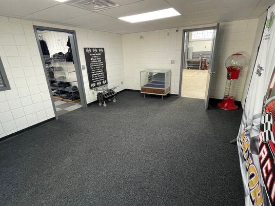 Fitness Equipment, Interior, Recessed Lighting