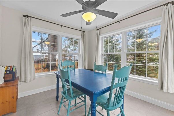 Dining room, Interior