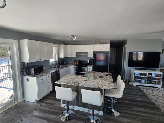Interior, Kitchen, Pendant Lights, Wood Texture Flooring