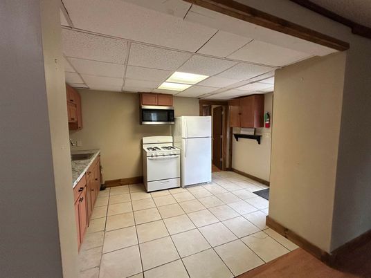 Interior, Kitchen, Recessed Lighting, Washer