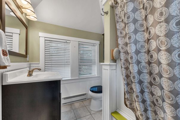Bathroom, Interior