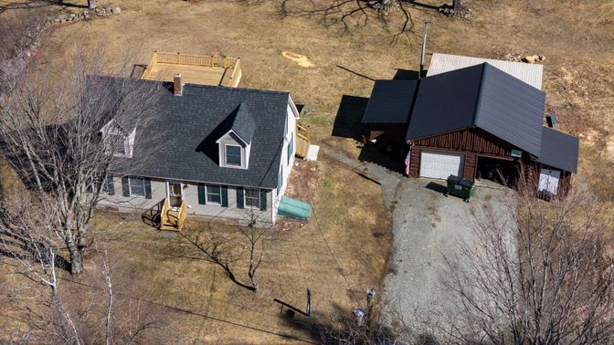Exterior, Drone