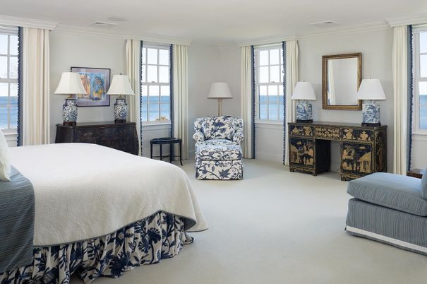 Bedroom, Interior, Water