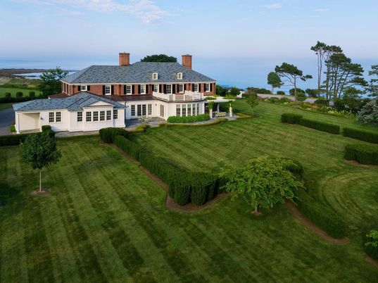 Backyard, Exterior, Water