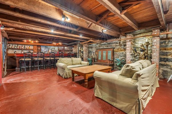 Interior, Living room, Stone Walls, Wooden Beams, Wooden Ceilings