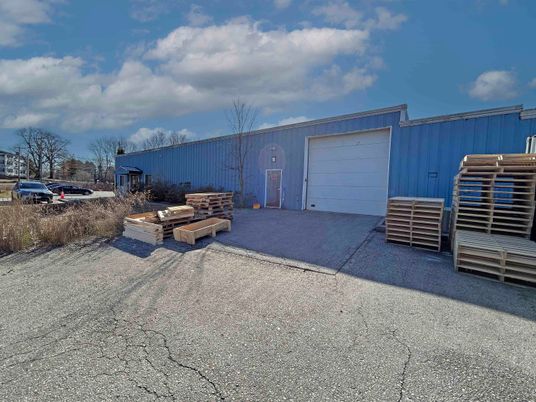 Detached Garage, Exterior