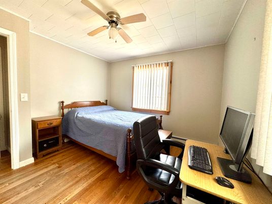 Bedroom, Home Office, Interior, Wood Texture Flooring
