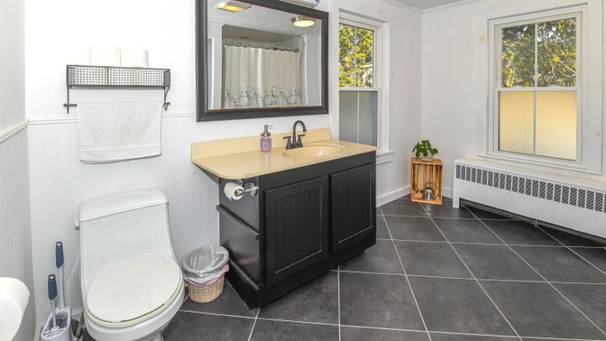 Bathroom, Interior