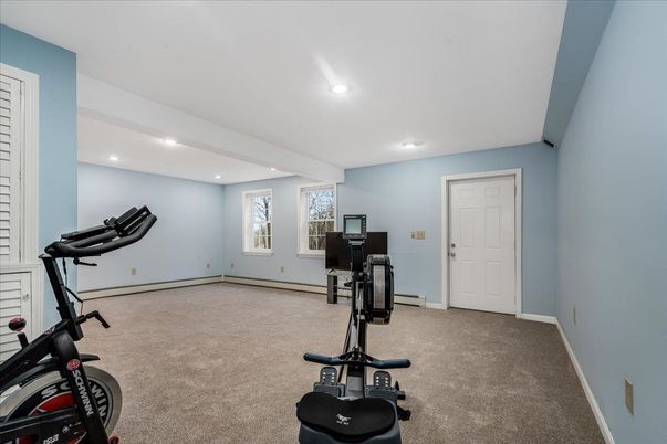Fitness Equipment, Interior, Recessed Lighting