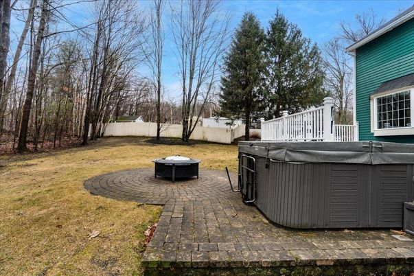 Backyard, Exterior, Hot Tub