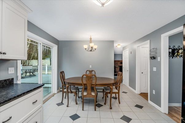 Chandelier, Dining room, Interior