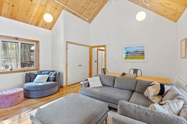 Interior, Living room, Pendant Lights, Wooden Ceilings, Wood Texture Flooring