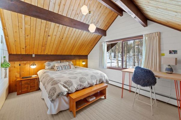 Bedroom, Interior, Wooden Beams, Wooden Ceilings