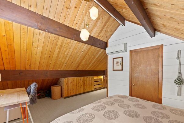 Interior, Pendant Lights, Wooden Beams, Wooden Ceilings, Wooden Walls