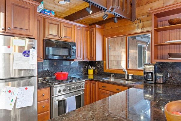 Interior, Kitchen, Stainless Steel Appliances, Wooden Beams, Wooden Ceilings
