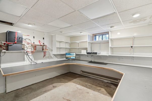 Interior, Recessed Lighting